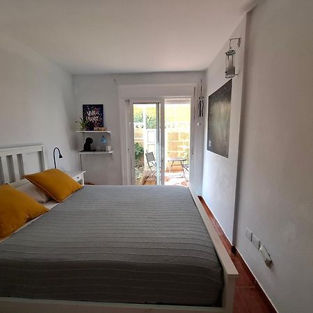 Habitacion Doble Con Bano Y Terraza Privada Эль-Медано Экстерьер фото