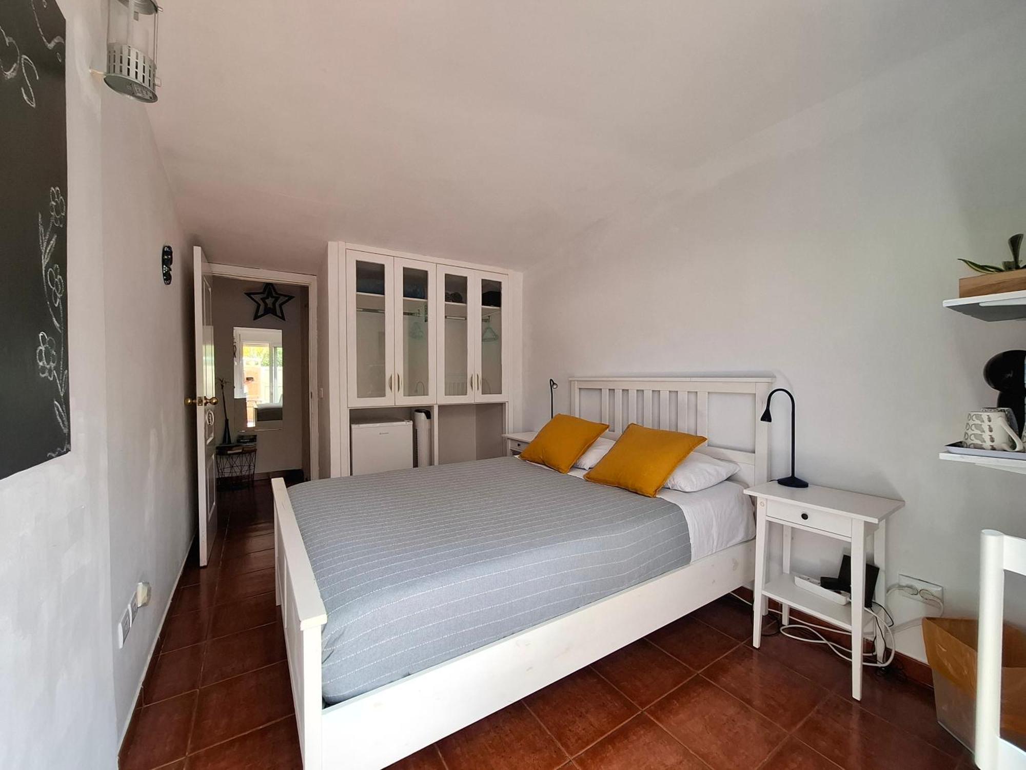 Habitacion Doble Con Bano Y Terraza Privada Эль-Медано Экстерьер фото