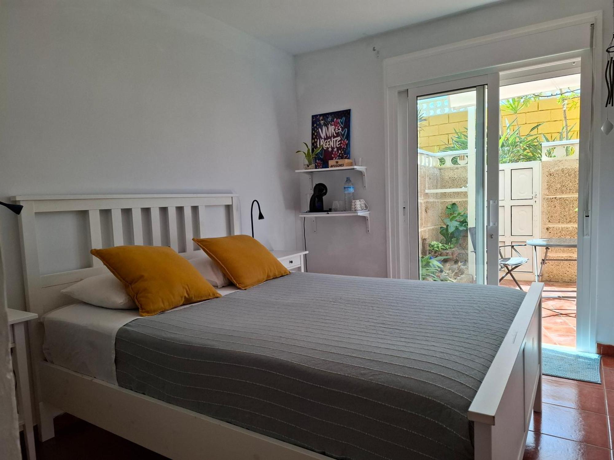 Habitacion Doble Con Bano Y Terraza Privada Эль-Медано Экстерьер фото
