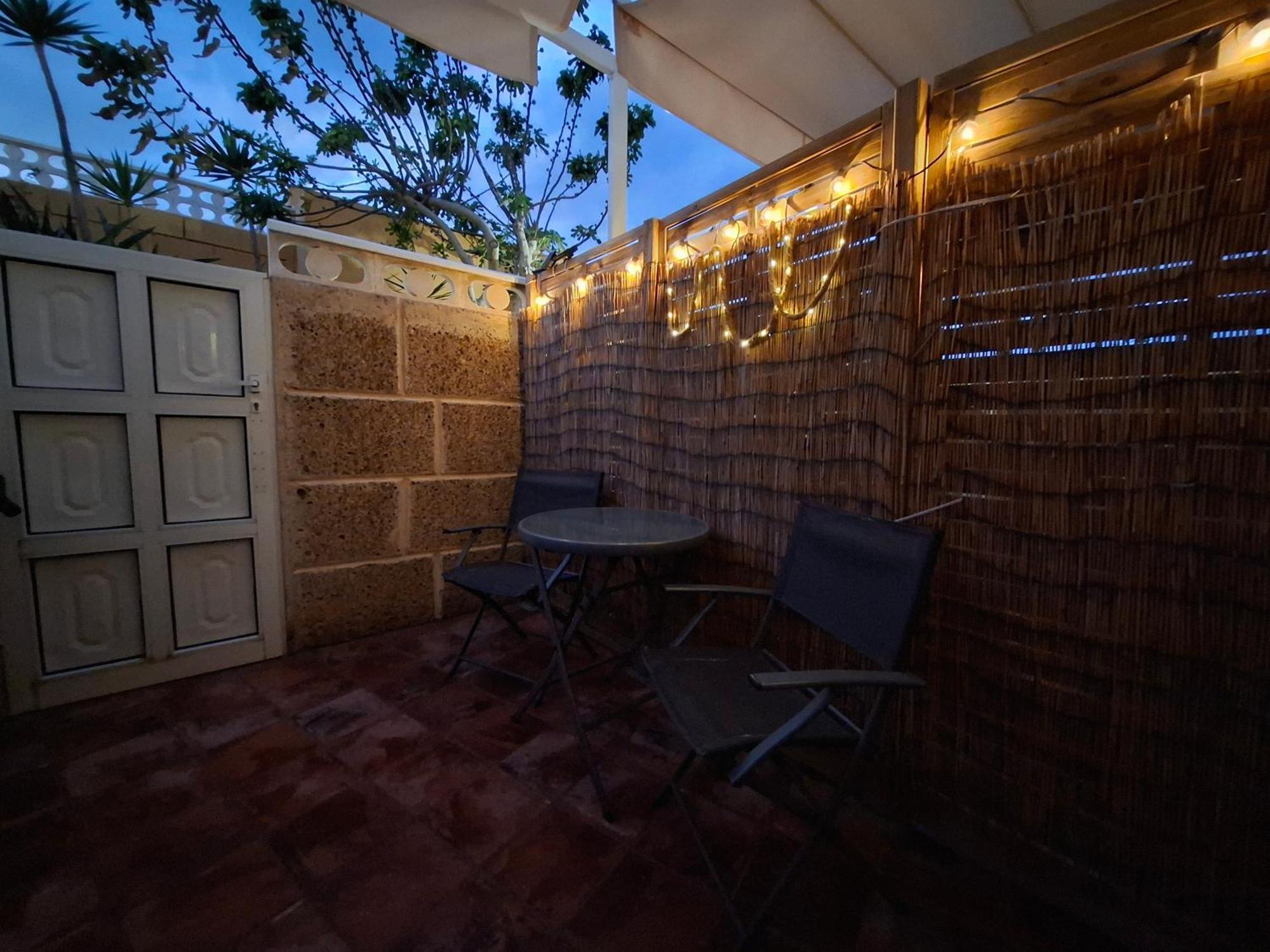 Habitacion Doble Con Bano Y Terraza Privada Эль-Медано Экстерьер фото
